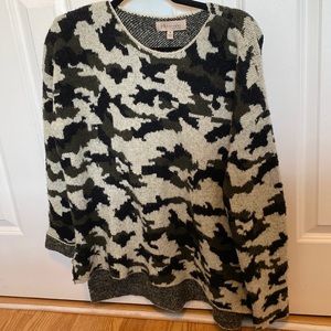 Philosophy sweater size M